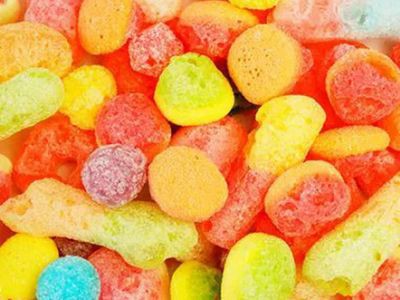 ଖଟା, ମିଠା ଏବଂ ଫଳ ବିସ୍ଫୋରଣ: ସର୍ବୋତ୍ତମ ଫ୍ରିଜ୍ ଶୁଖିଲା କାଣ୍ଡ |